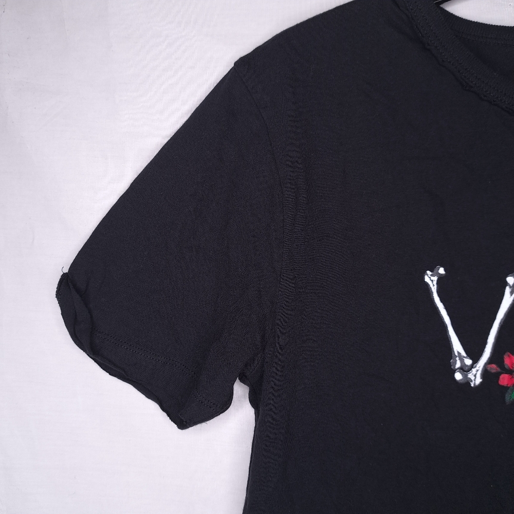 VANS Women's Black Bones & Roses Short Sleeve Graphic Tee MEDIUM - Picture 3 of 10
